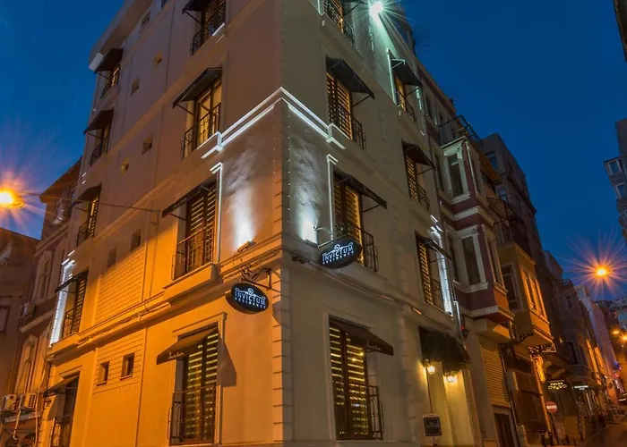 Invictum Residence